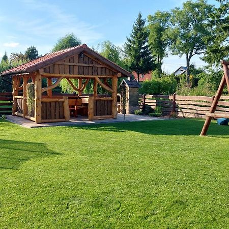 Pokoje U Wiktorii Sztutowo Exterior foto