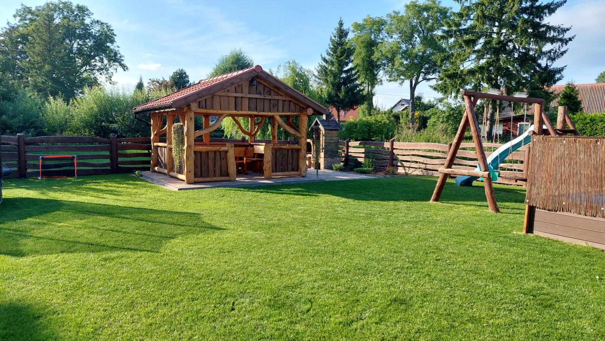 Pokoje U Wiktorii Sztutowo Exterior foto