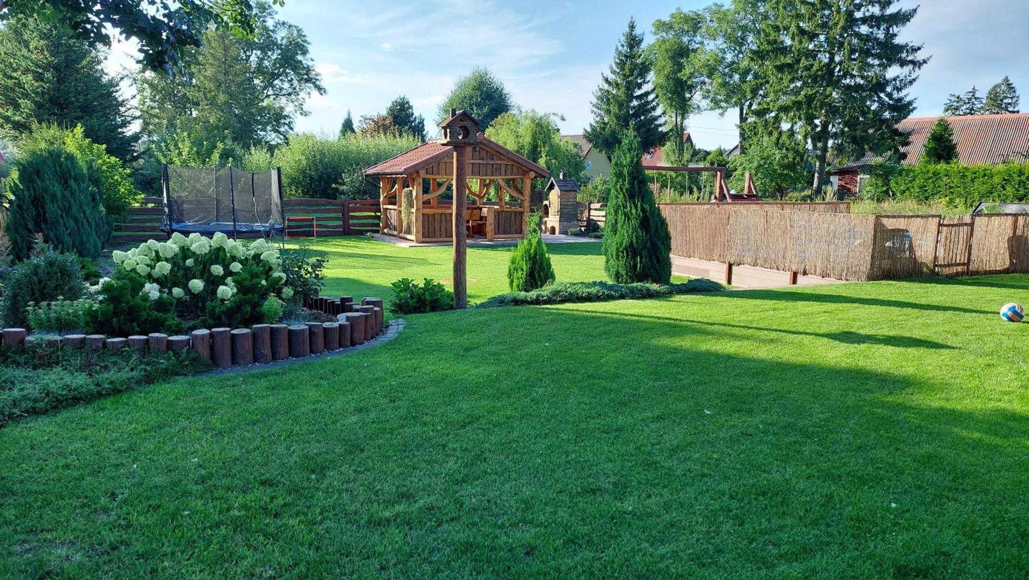 Pokoje U Wiktorii Sztutowo Exterior foto